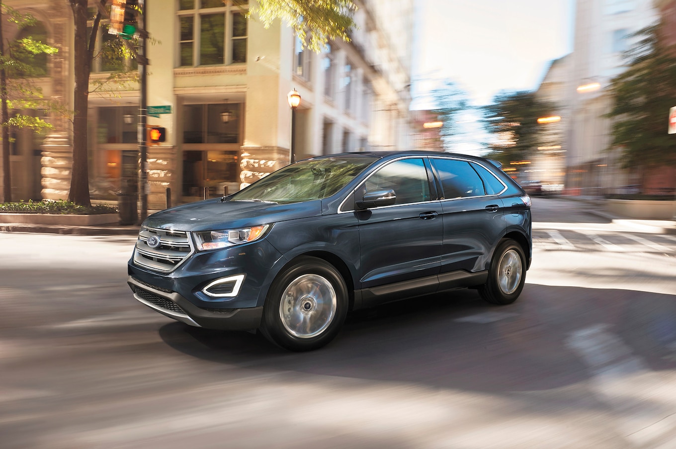 2016 Ford Edge front three quarter in motion