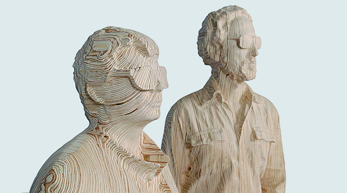 Ксавье Вейан создал деревянную статую Daft Punk