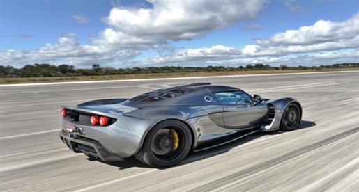 فيديو : هينيسى فينوم GT تحطم رقم أسرع سيارة فى العالم