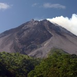 Gunung Merapi Meletus 5 Menit Hari ini, Status Normal