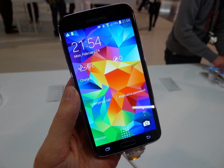 P1050128 730x547 Samsung Galaxy S5 hands on: Is the fingerprint scanner and heart rate monitor just a gimmick?