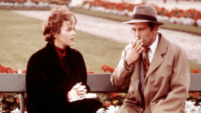 Schell appears in "Julia" with Jane Fonda in 1977. Schell recieved a Best Supporting Actor nomination for the film. 