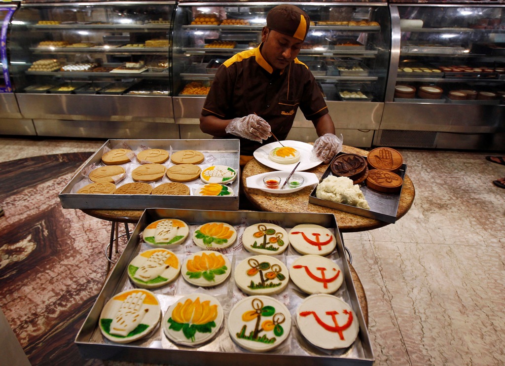 India: Services Downturn Accelerates in March