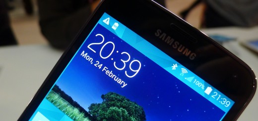 gs4croplo 520x245 Samsung Galaxy S5 hands on: Is the fingerprint scanner and heart rate monitor just a gimmick?