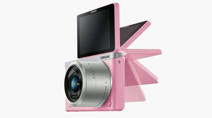 Беззеркальная "умная" камера Samsung NX Mini