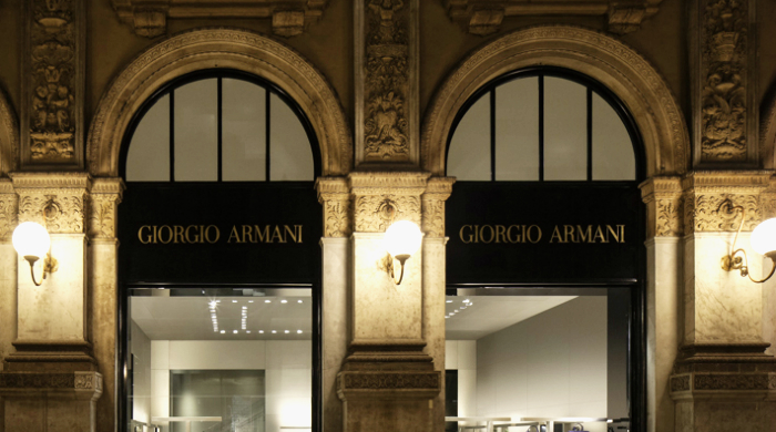 Giorgio Armani открывает новый аксессуарный бутик в Милане