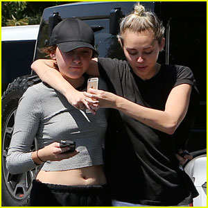 Miley Cyrus Walks Arm-in-Arm With Sister Noah at Lunch