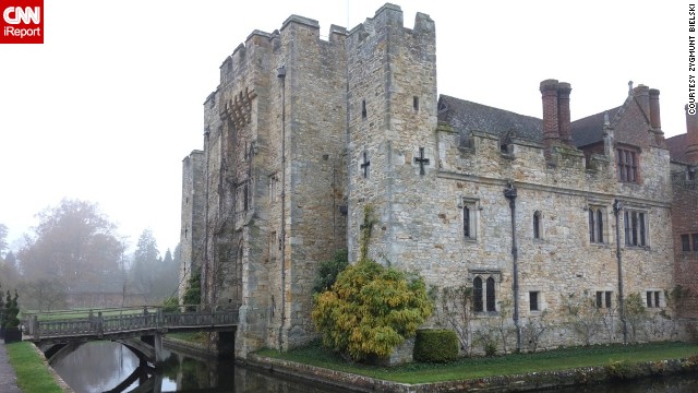 <a href='http://ift.tt/Qpe0mT'>Hever Castle</a> in County Kent was the childhood home of Henry the VIII's second wife, Anne Boelyn. It opened to the public in 1963, allowing visitors to explore the wealth of Tudor treasures that reside within its walls--portraits, furniture and tapestries.