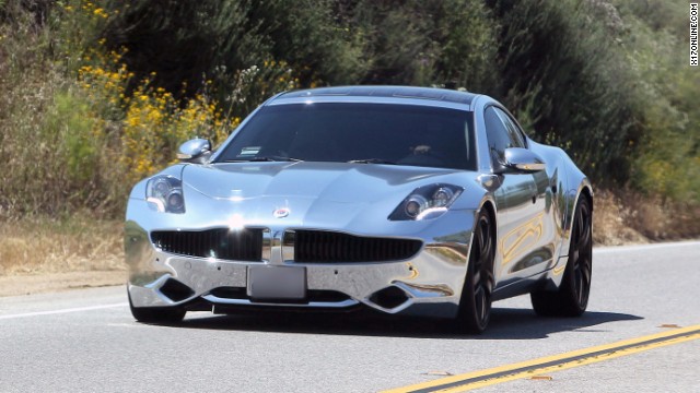 When you're Justin Bieber, you get a $100,000 electric sports car for your 18th birthday -- and on<a href='http://ift.tt/KWBHQi'> Ellen DeGeneres' talk show</a>, no less. 