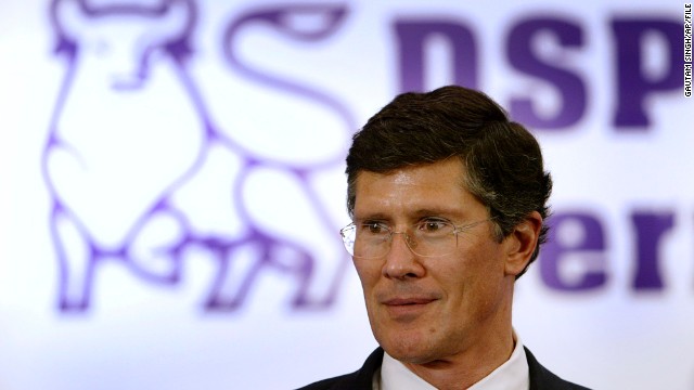 John Thain, former CEO of Merrill Lynch, was paid more than $4 billion in bonuses in 2008 despite a massive government bailout of major financial institutions. 