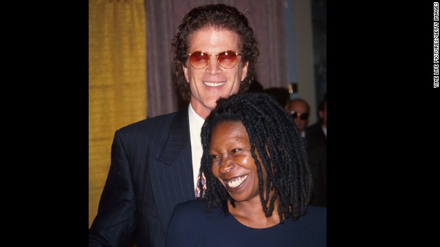 Ted Danson and Whoopi Goldberg <a href='http://ift.tt/1gPp6HS' target='_blank'>famously dated in 1993</a>. The two played on-screen love interests in the comedy "Made In America," and they were soon moving the romance off screen as well. 