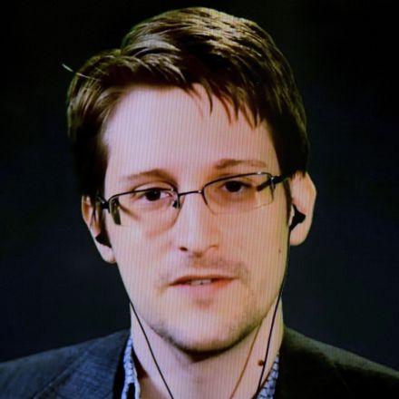 European Union Calls For Edward Snowden Criminal Charges To Be Dropped: Will Whistleblower Find Asylum in Europe?