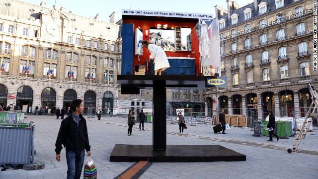 Today, there are <a href='http://ift.tt/To8dPU' target='_blank'>355 IKEA stores</a> in 44 countries, including France, where this innovative "bathroom" billboard stands in Paris. The latest store opened in Tachikawa, Japan, in April. 