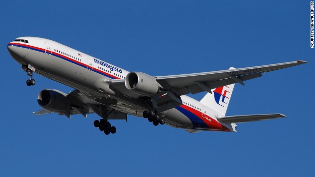Ignatius Kwee, a Malaysian, says he loves to fly in the Boeing 777. He shot this photo in Perth, Australia, in August 2010. 