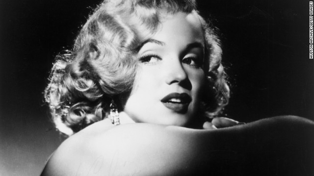 The August 5, 1962, death of Marilyn Monroe is still shrouded in mystery. The screen siren died in her Los Angeles home at the age of 36. The official cause of death was an overdose, but that hasn't stemmed the tide of persistent theories that something more nefarious led to Monroe's untimely passing. 