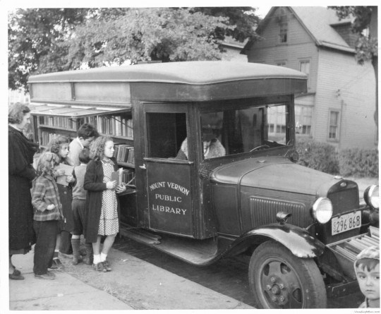 vanha kirjastoauto, USA
