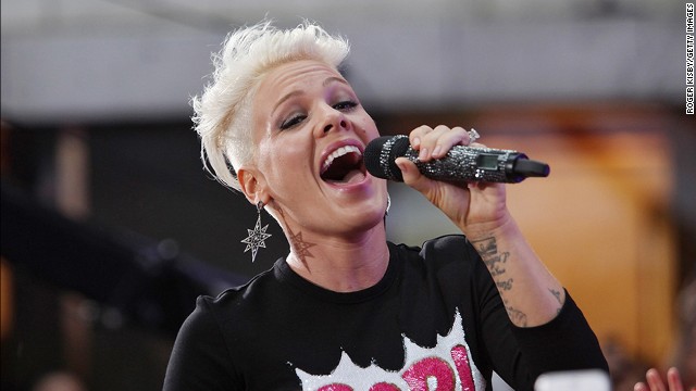 Pink comes off as pretty fearless in general, and that also applies to her hair. The singer <a href='http://ift.tt/1dIJnMB' target='_blank'>has never been afraid to change her cut</a> -- <a href='http://ift.tt/1kCwgVQ' target='_blank'>or admit when she hates it</a> -- and that brazen confidence can be inspiring. At the 2012 MTV Video Music Awards, <a href='http://ift.tt/1dIJlEt'>Miley Cyrus clearly took her style guidance from her fellow star.</a>