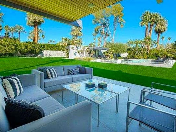 Leonardo DiCaprio's New $5.2 Million Home Is a Desert Oasis| Celeb Real Estate, Palm Springs, Oscars 2014, Django Unchained, The Great Gatsby, The Wolf of Wall Street, Dinah Shore, Leonardo DiCaprio