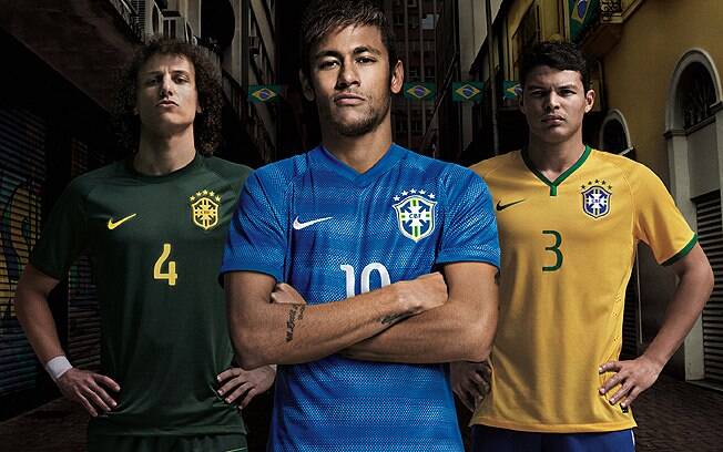 Camisas de torcedor do Brasil (R$ 229,90 cada), na Nike