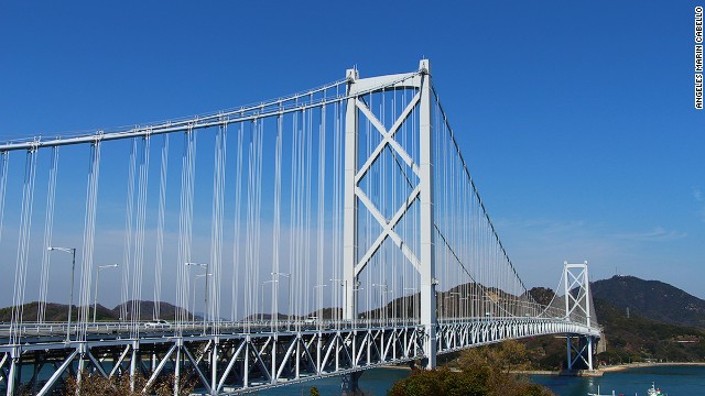 Innoshima Bridge is one of seven bridges on the Shimanami Kaido route. 