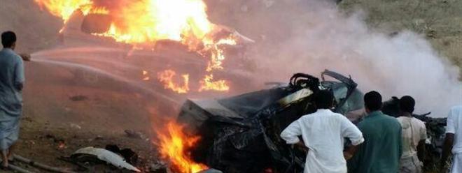 تفحم مركبتين فى حادث تصادم عنيف بمنطقة جازان السعودية