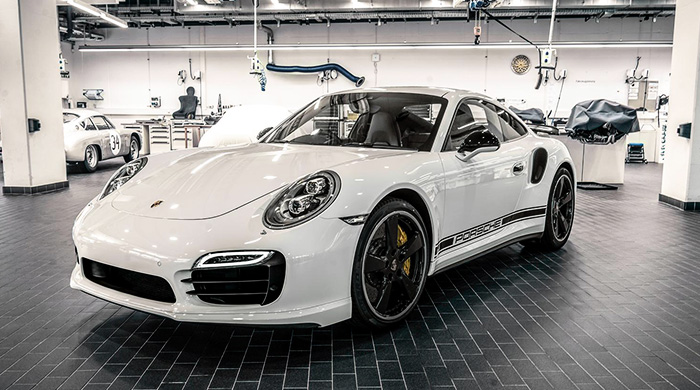 Представлен эксклюзивный Porsche 911 Turbo S GB Edition