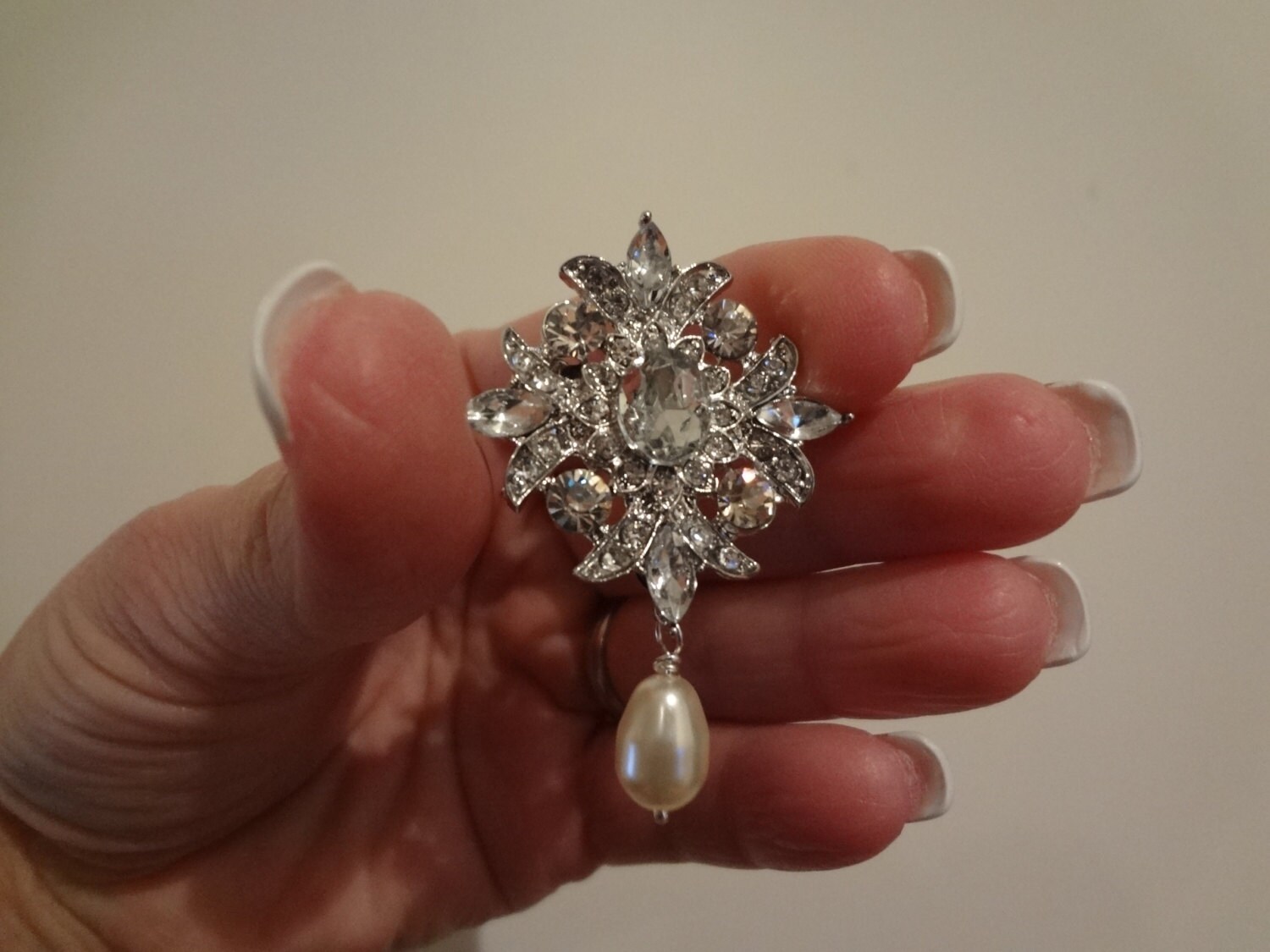 Rhinestone Brooch-Crystal Brooch-Vintage Style Brooch-Perfect For Bridal Wedding Bridal Sash