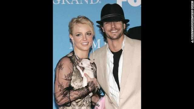 Spears and then-husband Kevin Federline arrive at the 2004 Billboard Music Awards at MGM Grand in Las Vegas. 