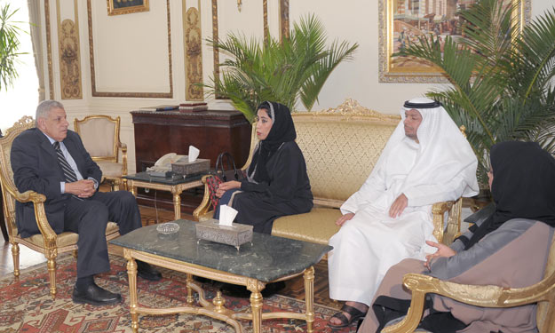 الإمارات تدعو محلب للمشاركة في فعاليات منتدى الإعلام العربي