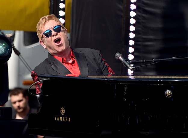 As a way to give back to West Hollywood for its continued support of the Elton John AIDS Foundation, the singer teamed up with AOL to give the city a free hour-long concert on Saturday.