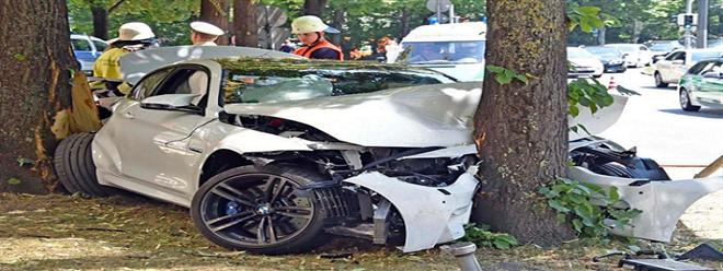 BMW- M4 موديل2015 تسجل الحادث الأول باسمها 