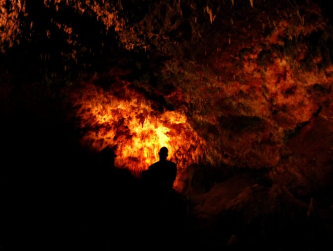 TuryĹ›ci utknÄ™li w jaskini (fot. sxc.hu)