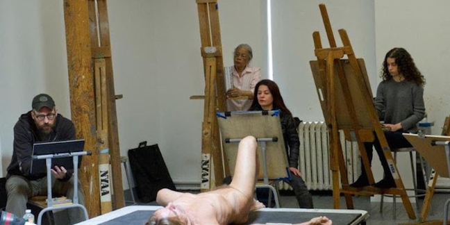 Iggy Pop Poses Nude for Life Drawing Class, Will Be Subject of Brooklyn Museum Show