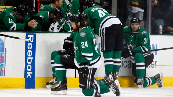 Best News: Blue Jackets-Stars game postponed after player Rich Peverley collapses on bench