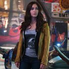 Megan Fox plays April O'Neil, an ambitious journalist who accidentally stumbles upon the ninja turtle clan while chasing a story.