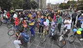 BICIURBANOS. El grupo trabaja desde hace ocho años promoviendo el ciclismo urbano (La Voz / Archivo).