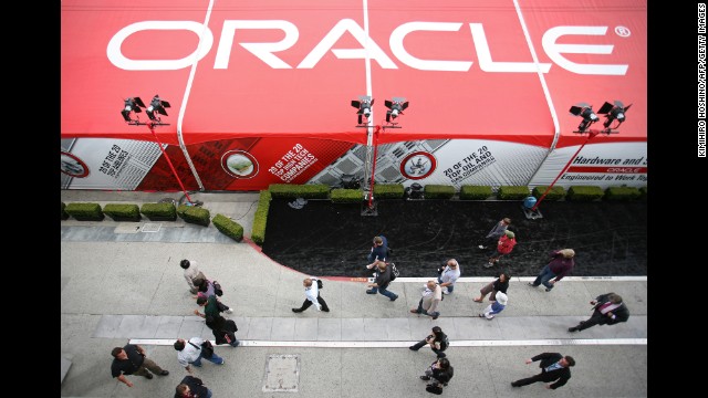 Oracle is another technology company represented in the ranking. It added 8% to its brand value. 