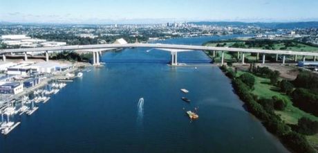 Leighton Construction took on the $2.12 billion Gateway Upgrade project in Brisbane, which was completed in 2011. 