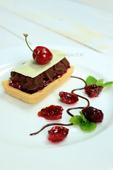 Tartlets with Sweet Cherry and Chocolate Mousse