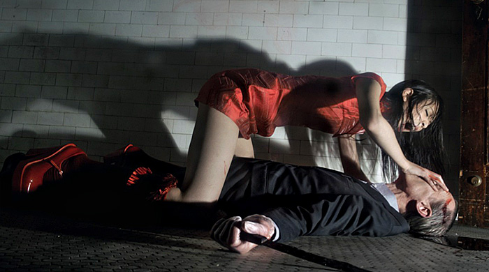 "Ужасная" съемка Стивена Майзела для Vogue Italia