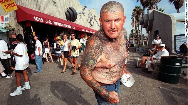 <strong>Don't be weirded out by Venice Beach.</strong><!-- --> </br>If every day is like an R-rated variety show overseen by an LSD aficionado -- and in Venice Beach it is -- you deal with it. Calmly. Like this gent. 