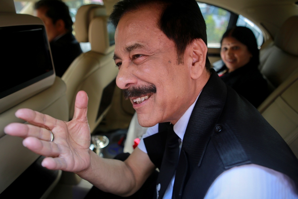 London’s Grosvenor House to be Sold to Bail Sahara Group's Subrata Roy