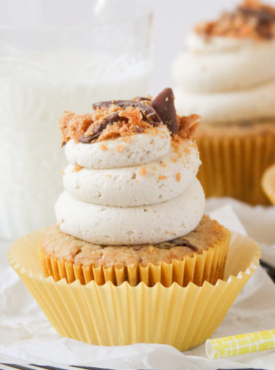 Butterfinger Cupcakes Picture