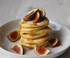 Mochiko fig pancakes (gluten free)