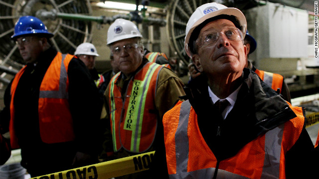 Bloomberg inspects the large cavern being constructed for the 34th Street subway station on February 2010. The new station is part of a $2.1 billion expansion project, the first subway expansion in Manhattan for decades. 
