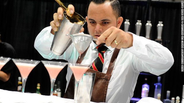 What's the difference between a plain old bartender and a highfalutin' mixologist? We asked the experts.