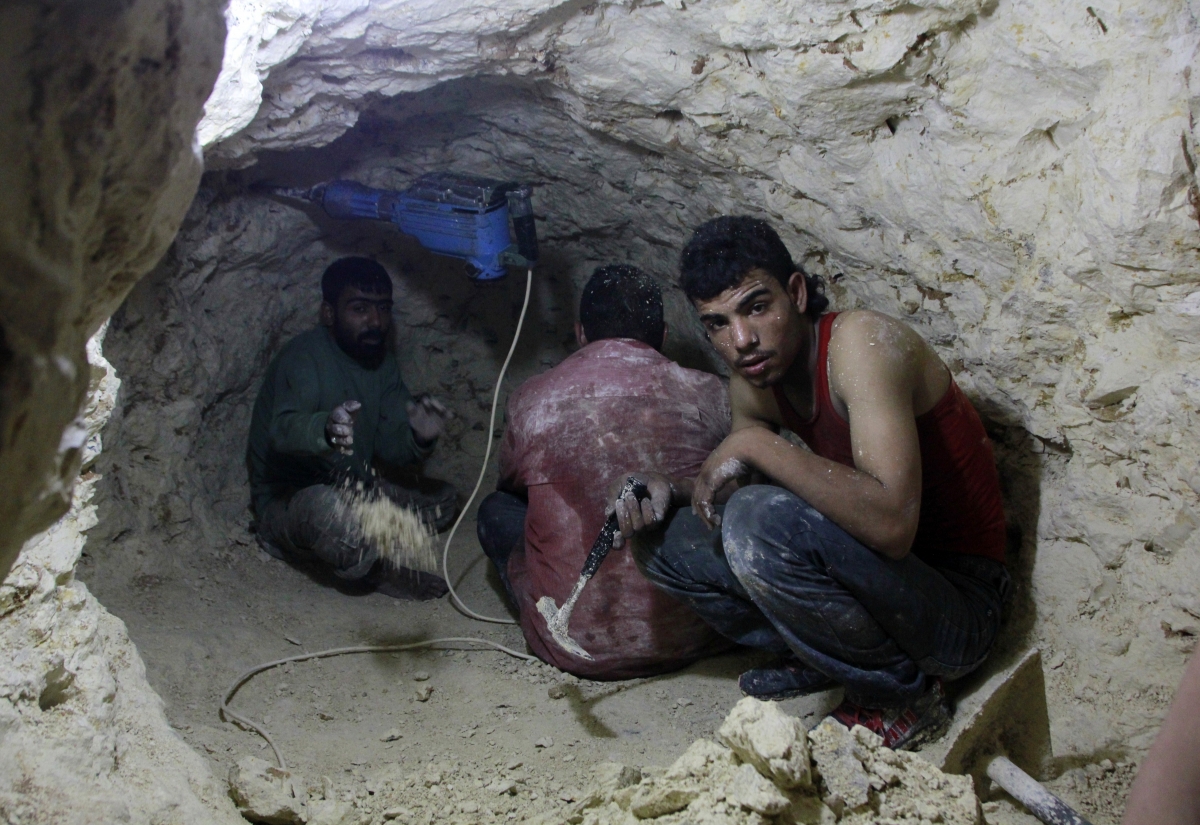 Syria Tunnel Bombs Rebels Aleppo