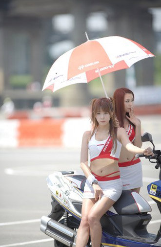 model korean, beauty korean model, sexy car, auto racing, umbrella girl