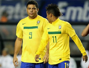 Ronaldo Neymar Seleção (Foto: AFP)