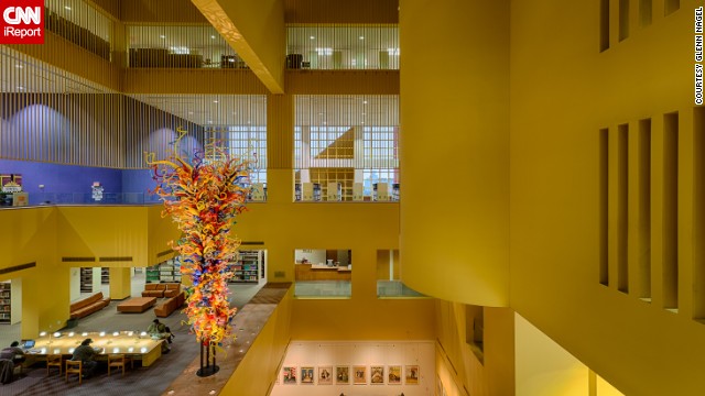 The main public library in San Antonio was designed to tap into the city's Hispanic heritage, according to Robey Architecture Inc.'s <a href='http://ift.tt/1m1GM7E' target='_blank'>website</a>. "I found touring and photographing the building to be well worth the trip," <a href='http://ift.tt/1m1GMnS'>Glenn Nagel</a> said. 